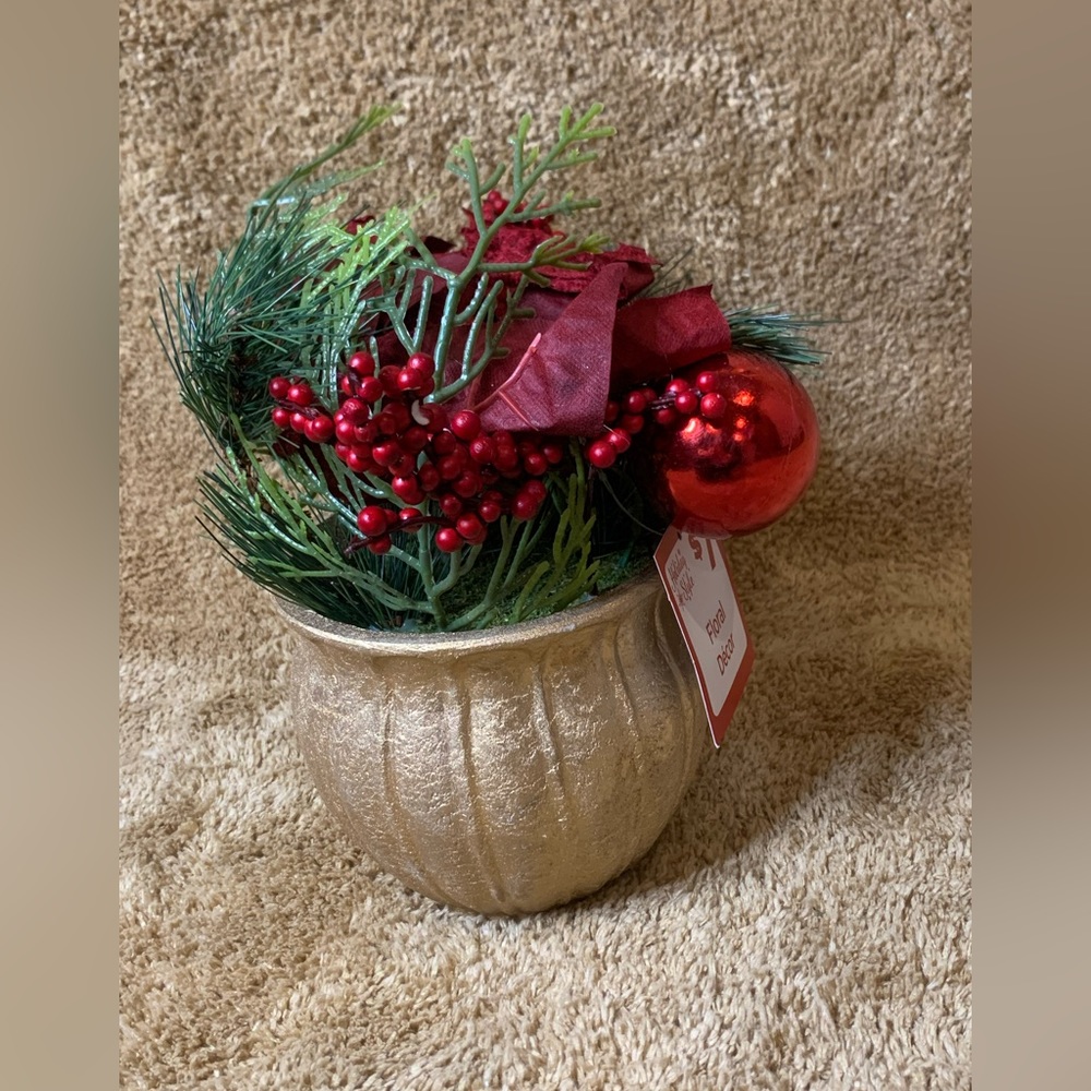 Floral plant decor